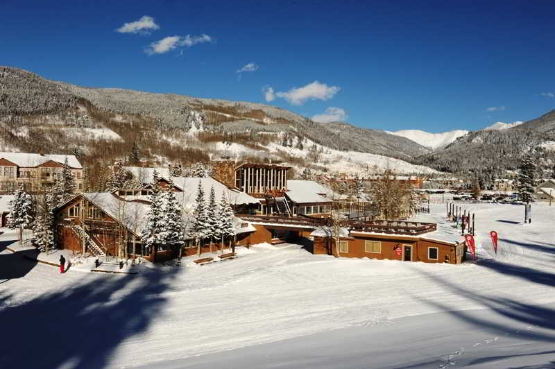Slopeside Lodge
