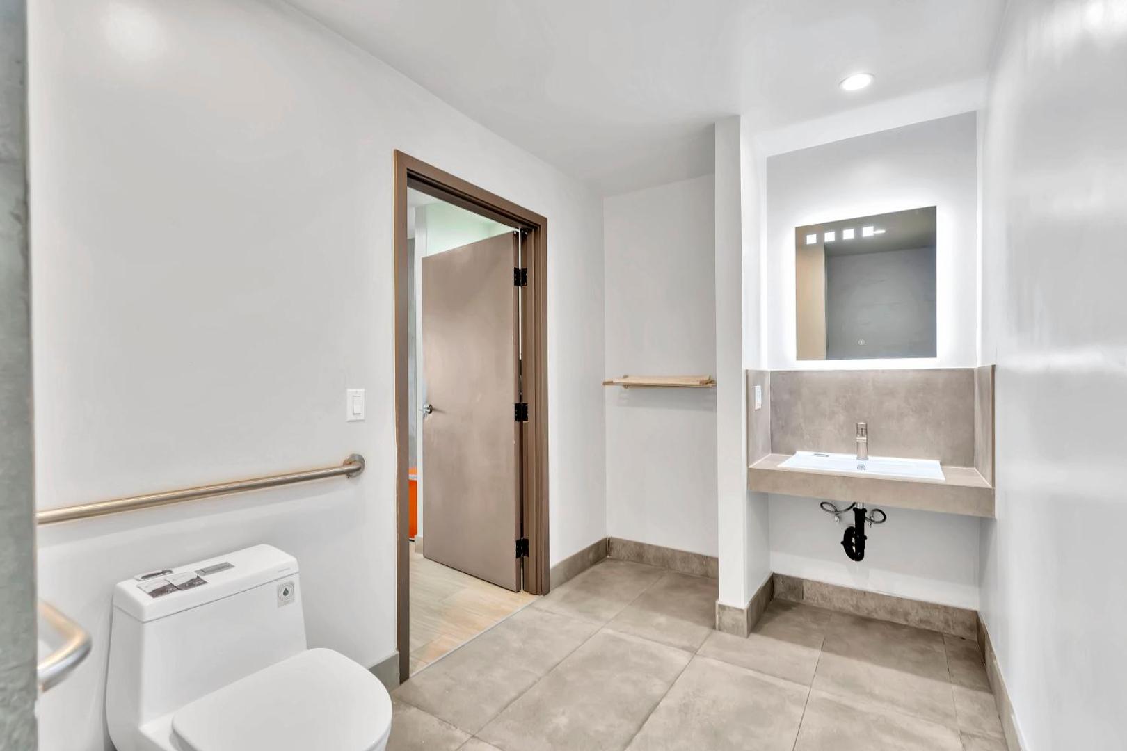 Exclusivo Inn & Suites