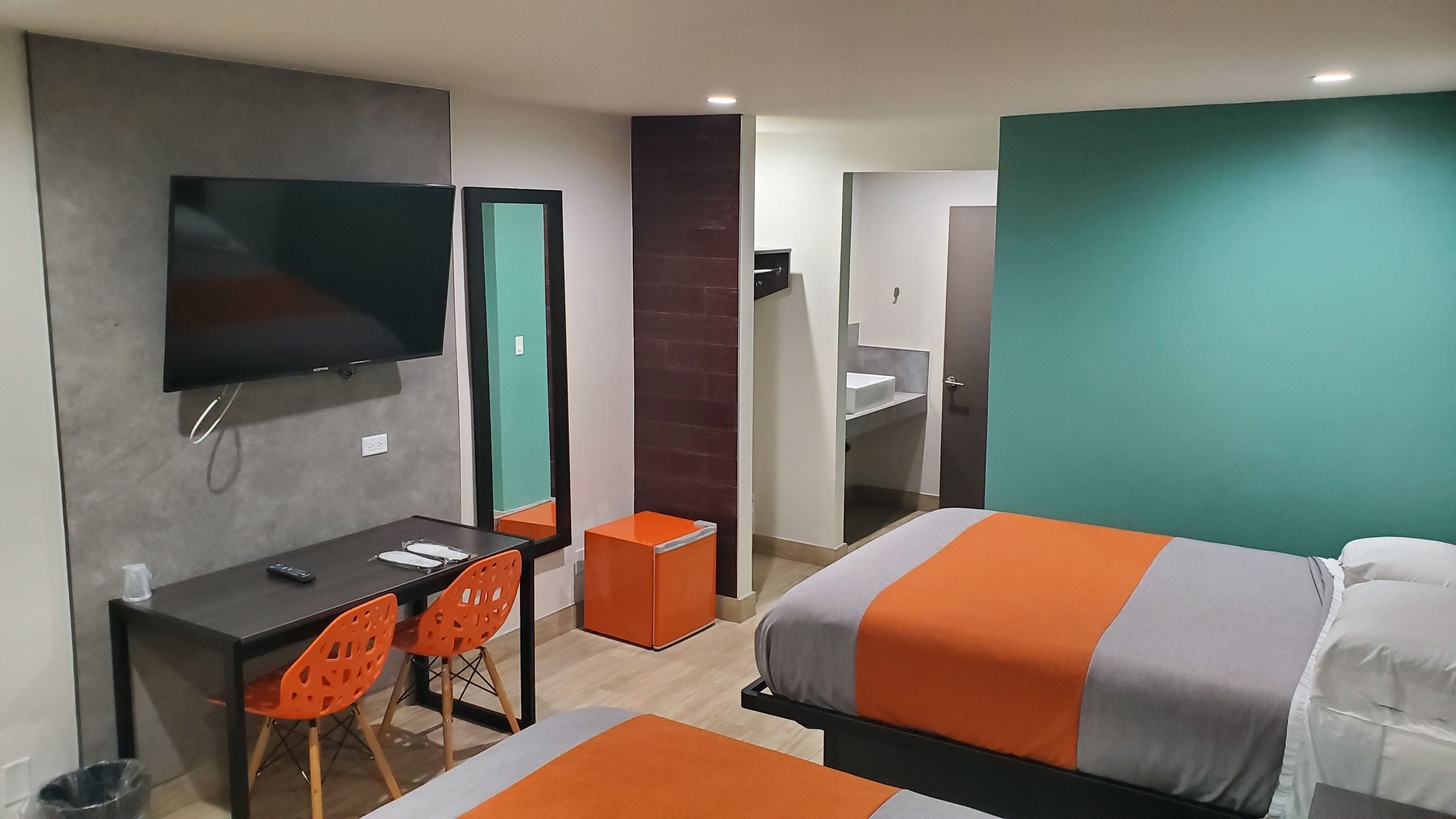 Exclusivo Inn & Suites