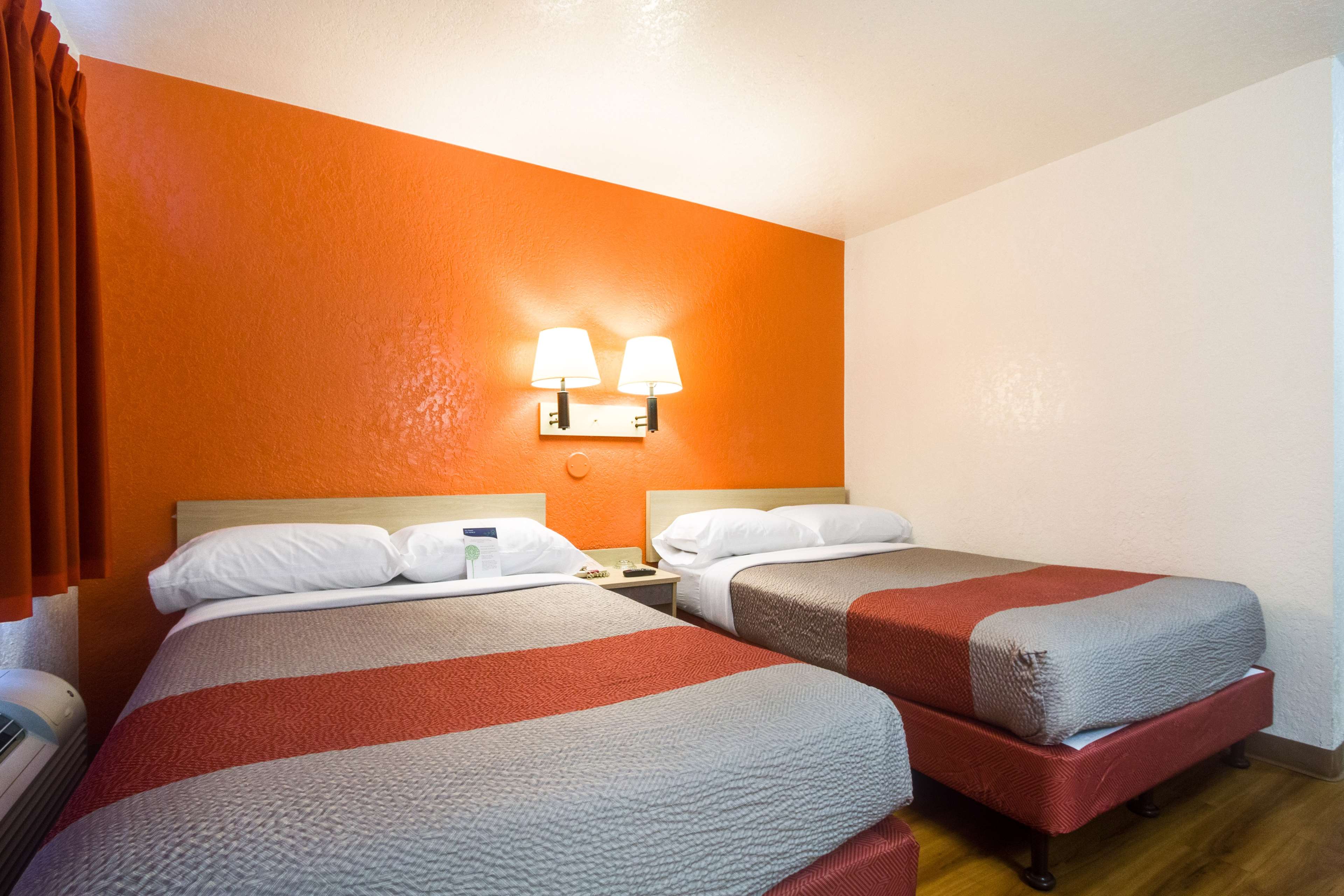 Park Inn by Radisson Lakewood