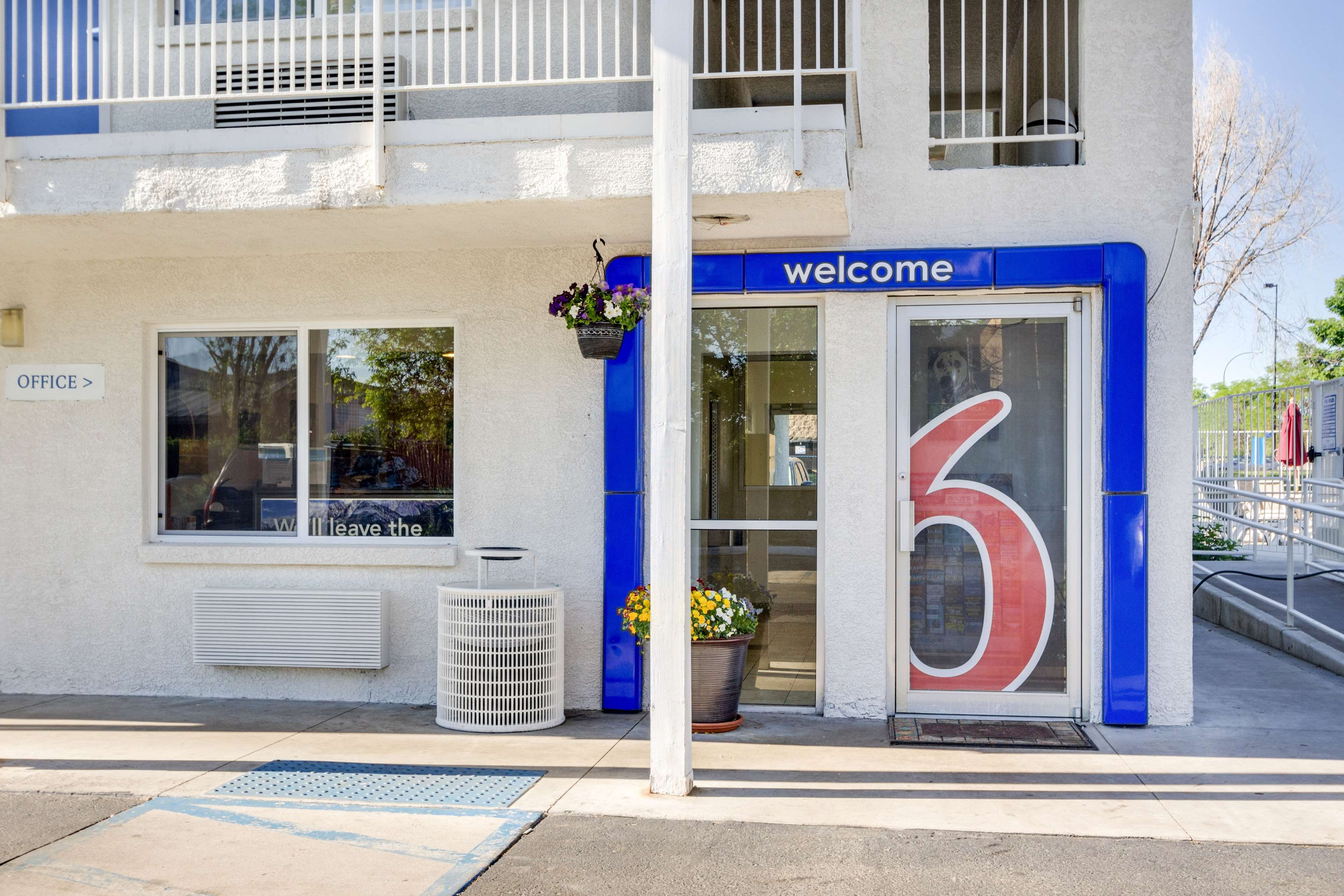 Park Inn by Radisson Lakewood