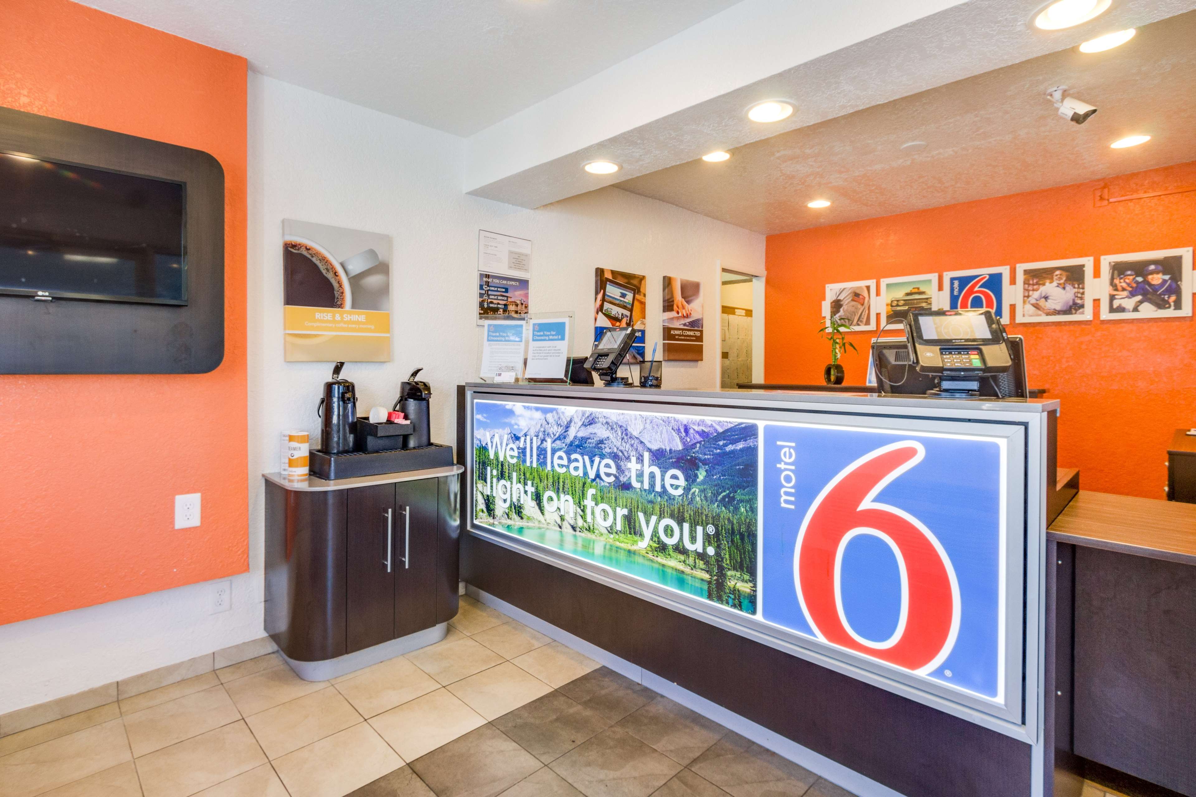 Park Inn by Radisson Lakewood