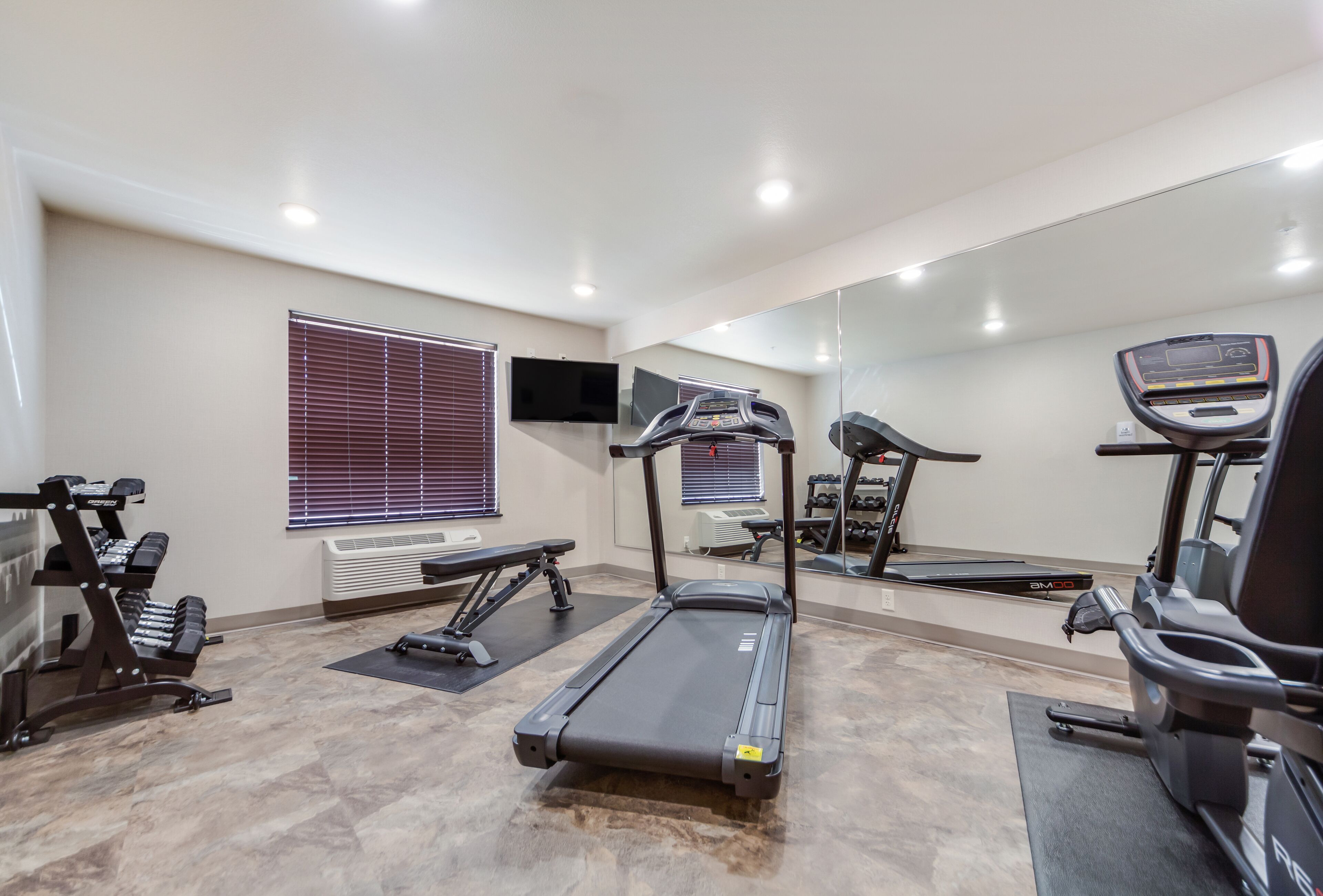 Cobblestone Hotel & Suites - Lamar