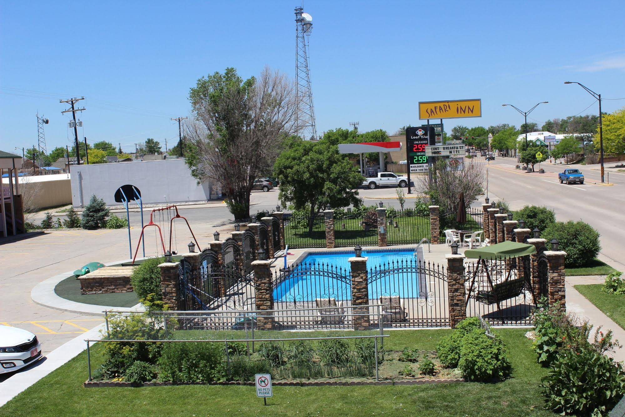 Safari Inn