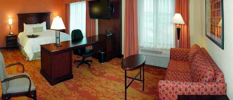 Hampton Inn & Suites Denver/Highlands Ranch
