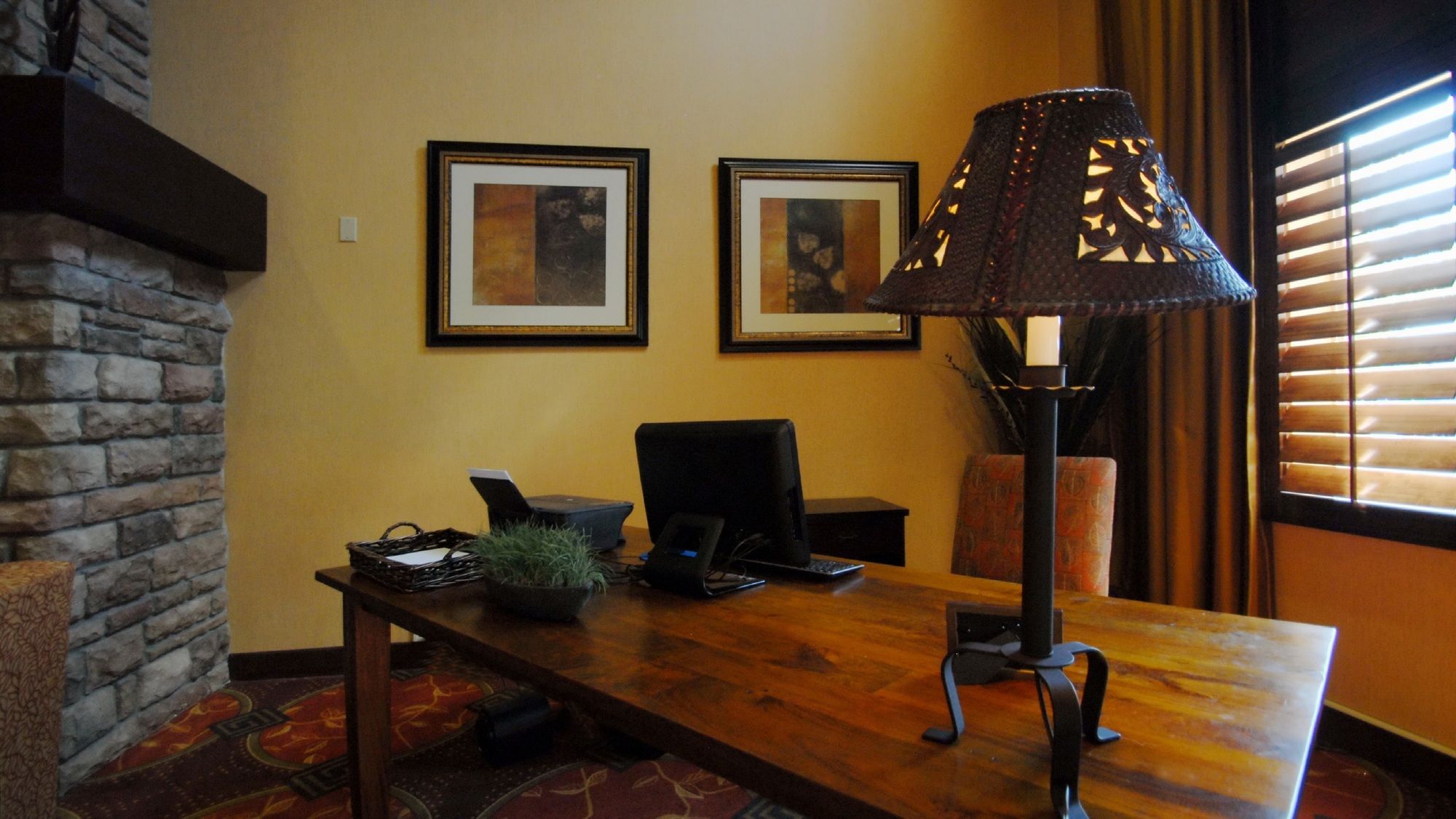 Holiday Inn Express & Suites Littleton