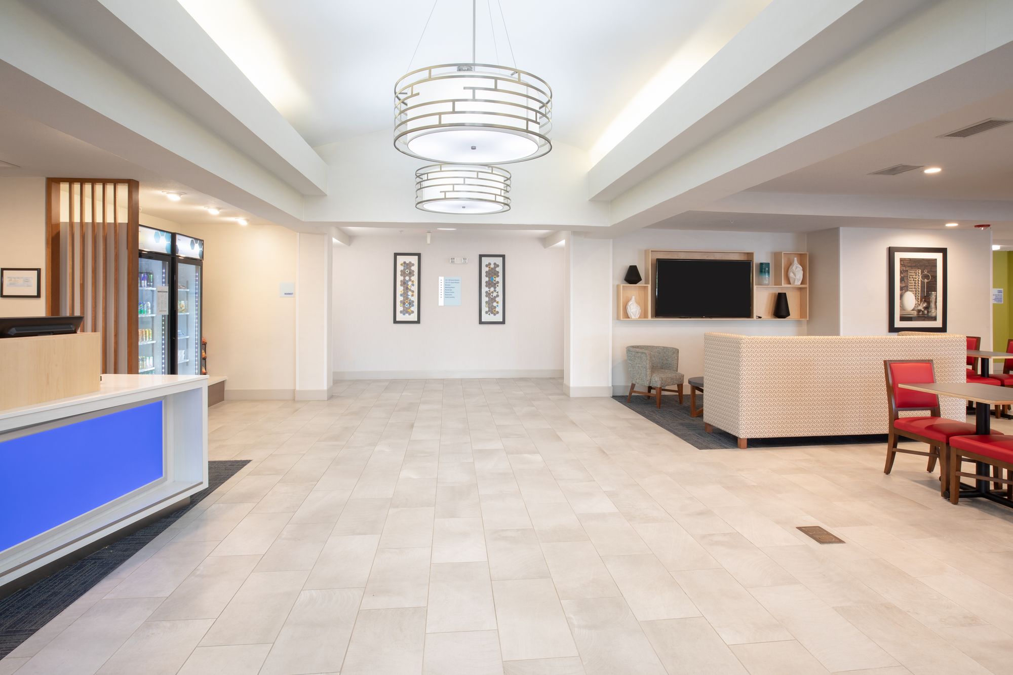 Holiday Inn Express & Suites Longmont