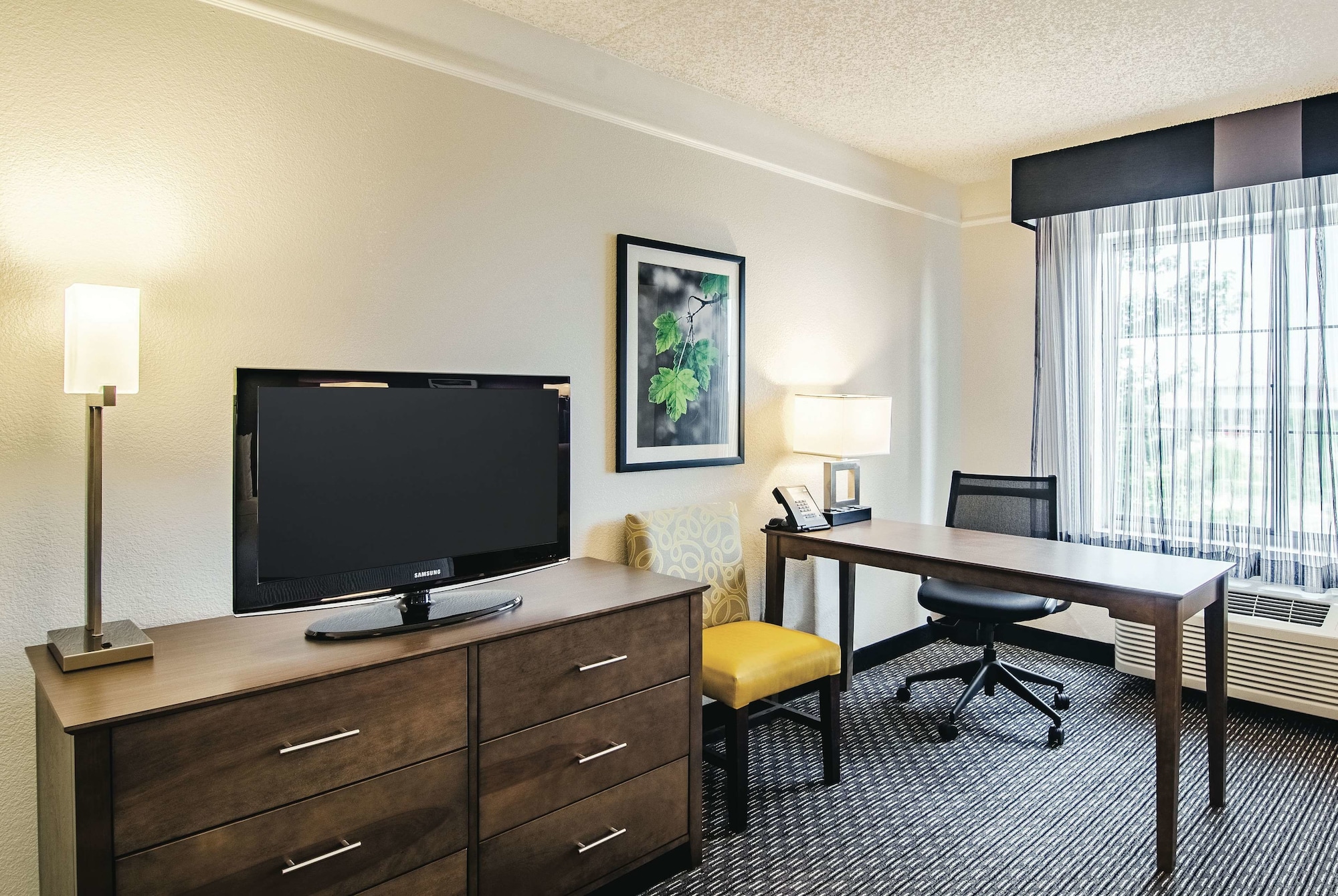 La Quinta Inn & Suites by Wyndham Denver Boulder-Louisville