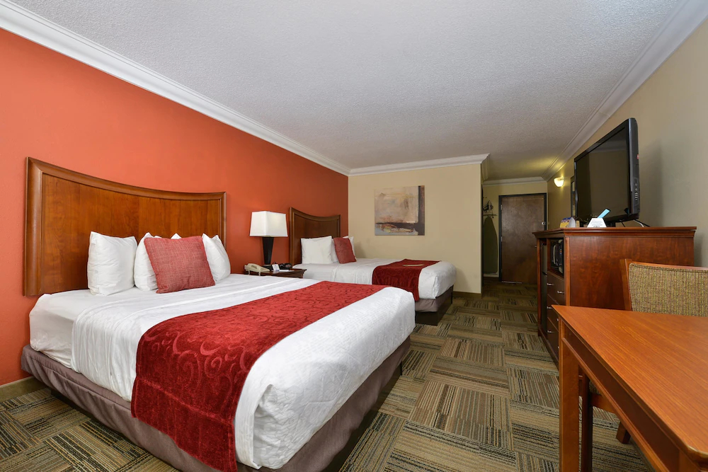Best Western Plus Loveland Inn
