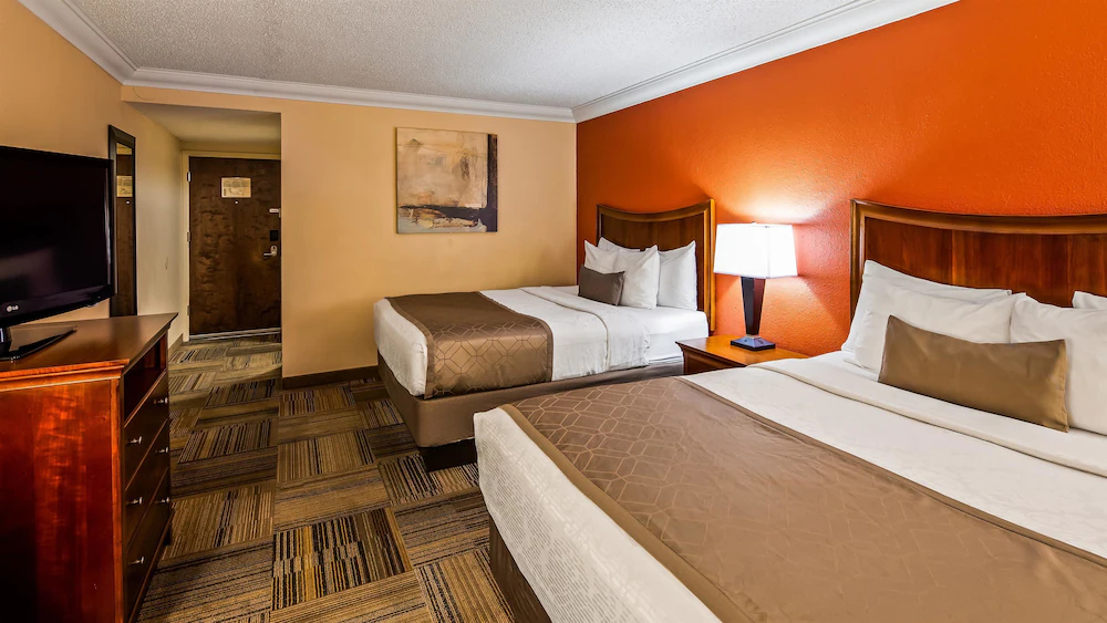 Best Western Plus Loveland Inn