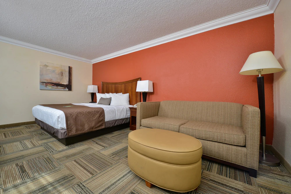 Best Western Plus Loveland Inn