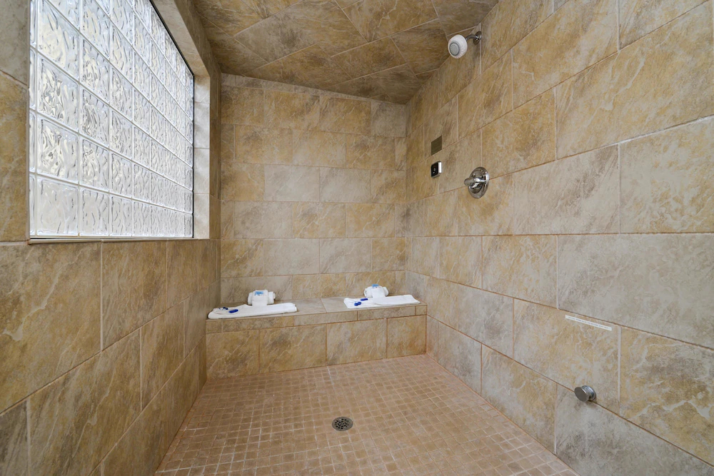 Best Western Plus Loveland Inn