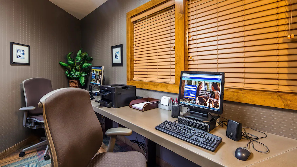 Best Western Plus Loveland Inn