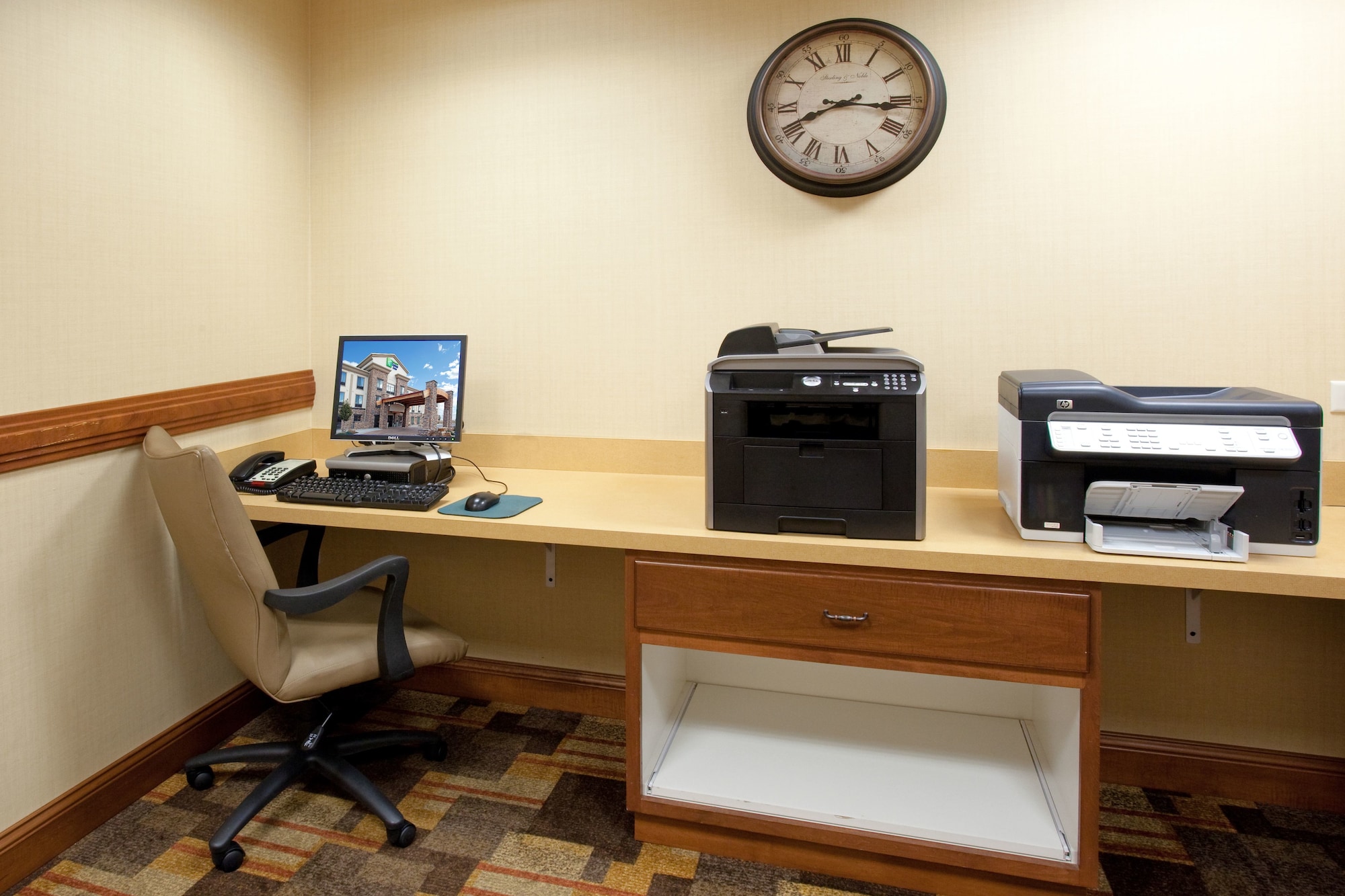 Holiday Inn Express & Suites Loveland