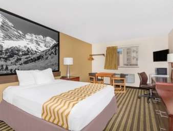 Travelodge by Wyndham Loveland/Fort Collins Area