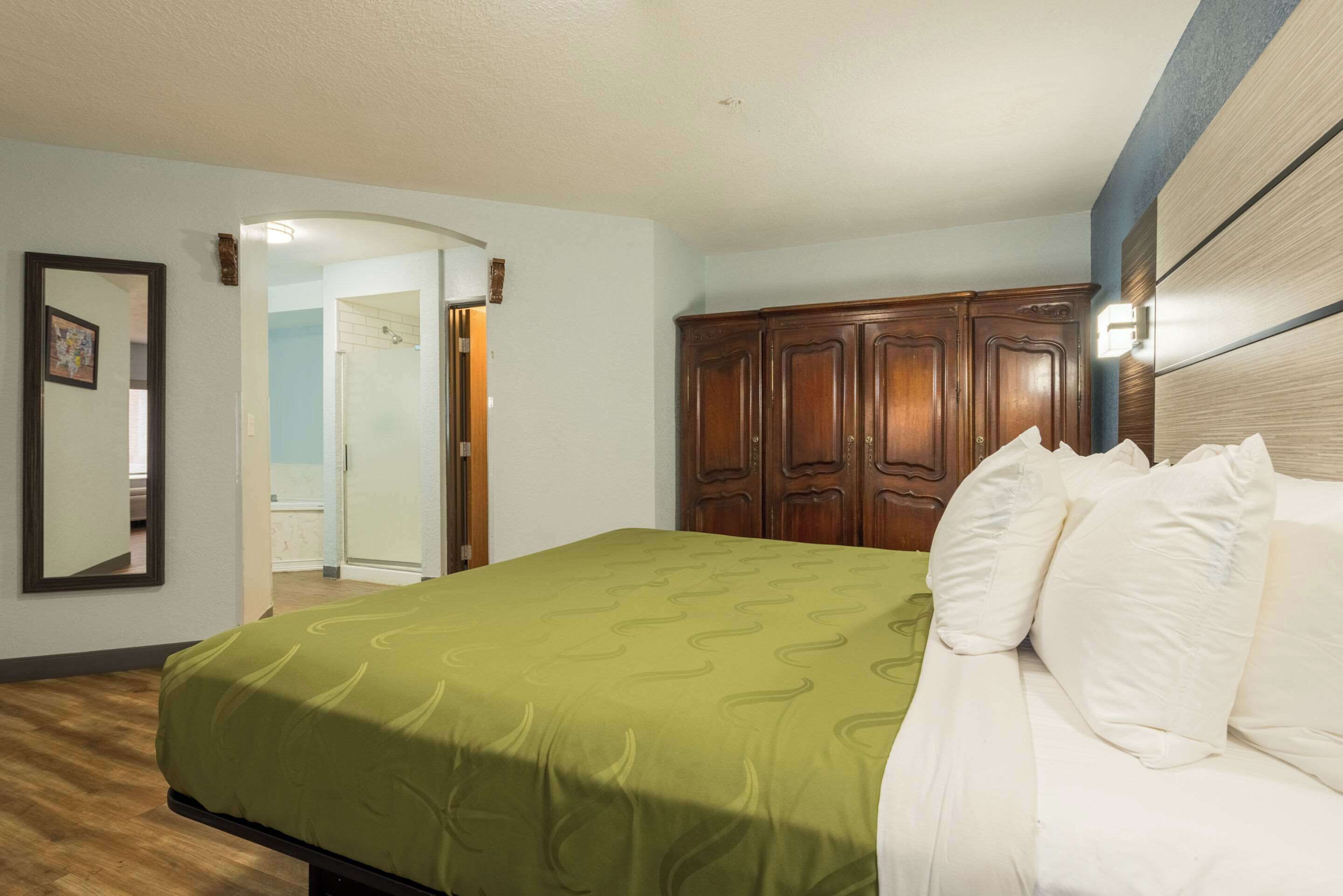 Quality Inn & Suites Manitou Springs At Pikes Peak