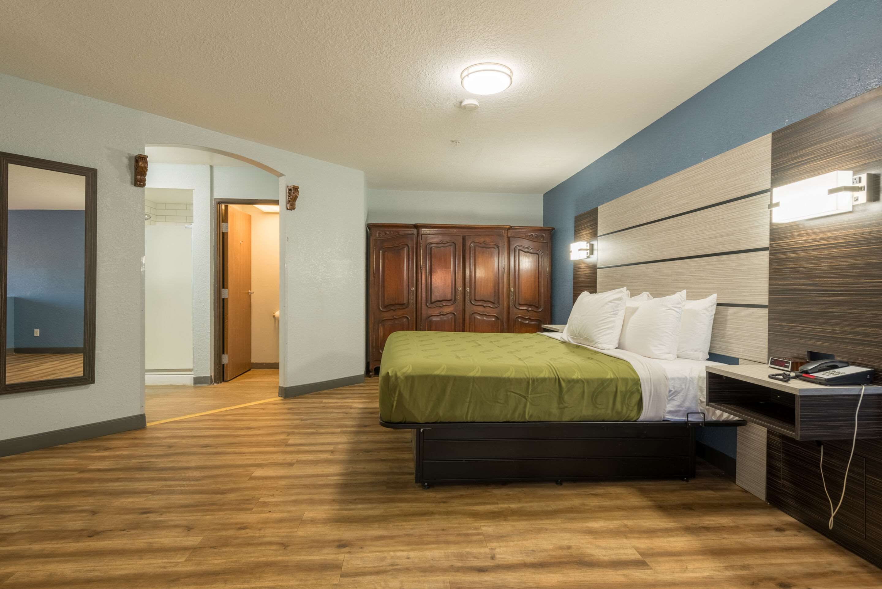 Quality Inn & Suites Manitou Springs At Pikes Peak