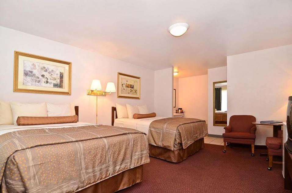 Magnuson Hotel Manitou Springs