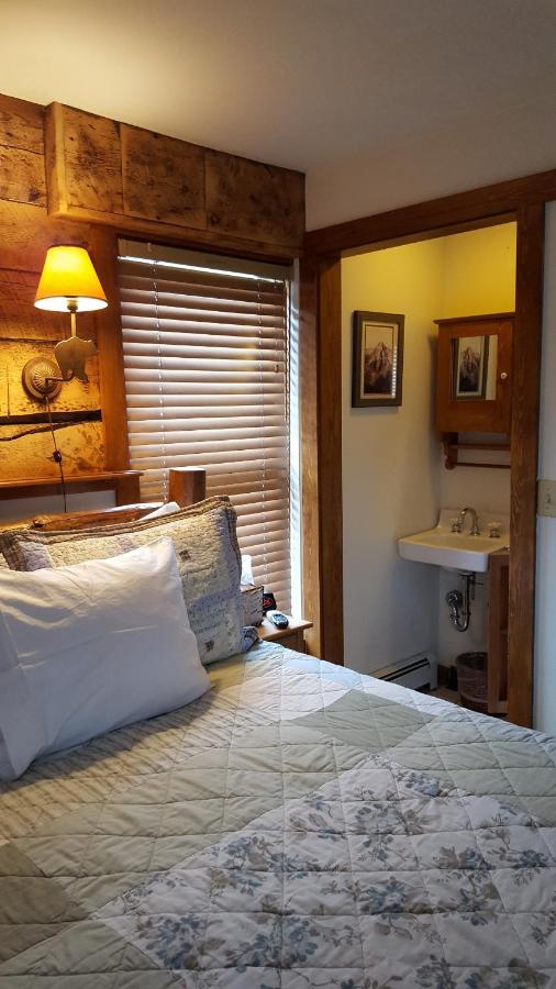 The Minturn Inn