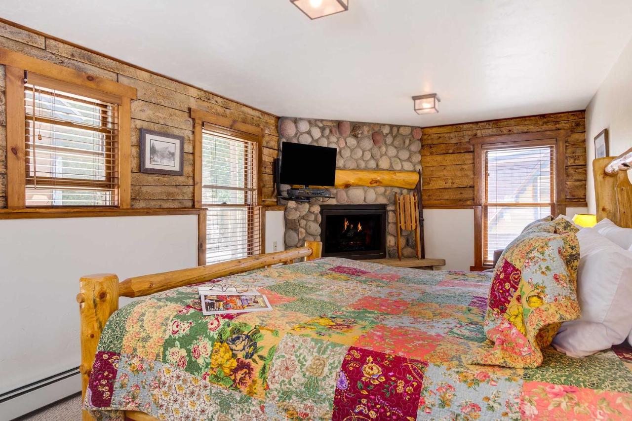 The Minturn Inn