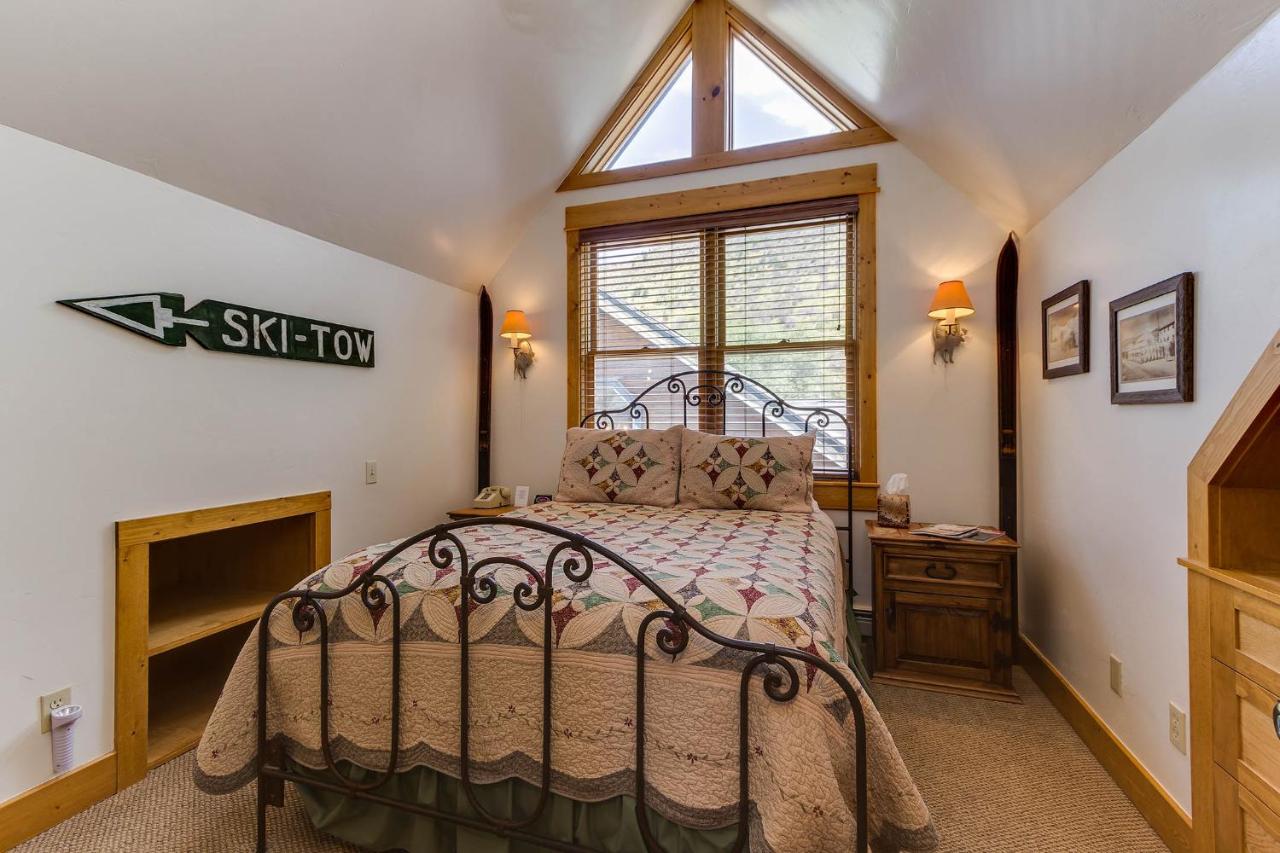 The Minturn Inn