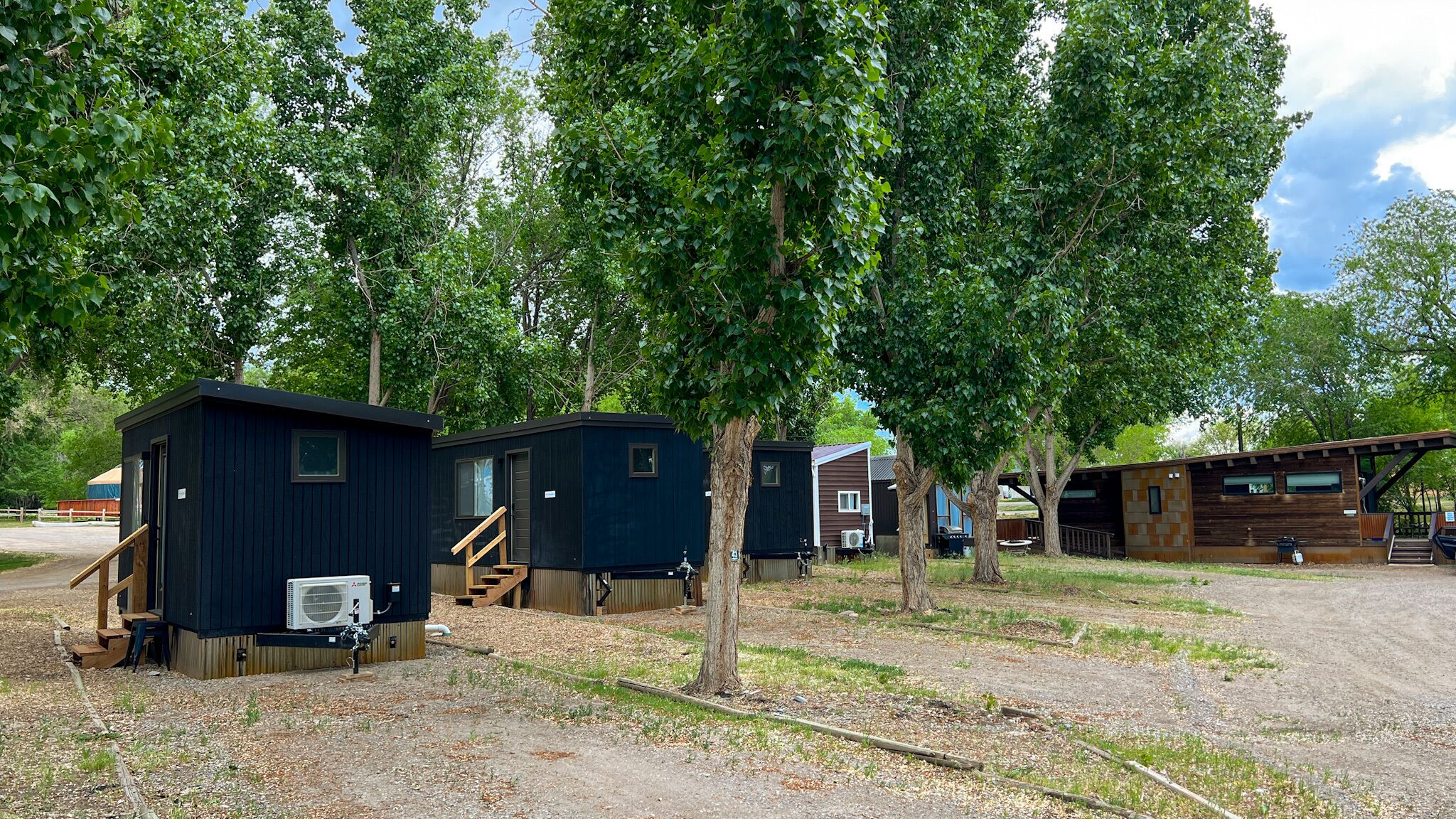 Cedar Creek Rv Park And Lodging