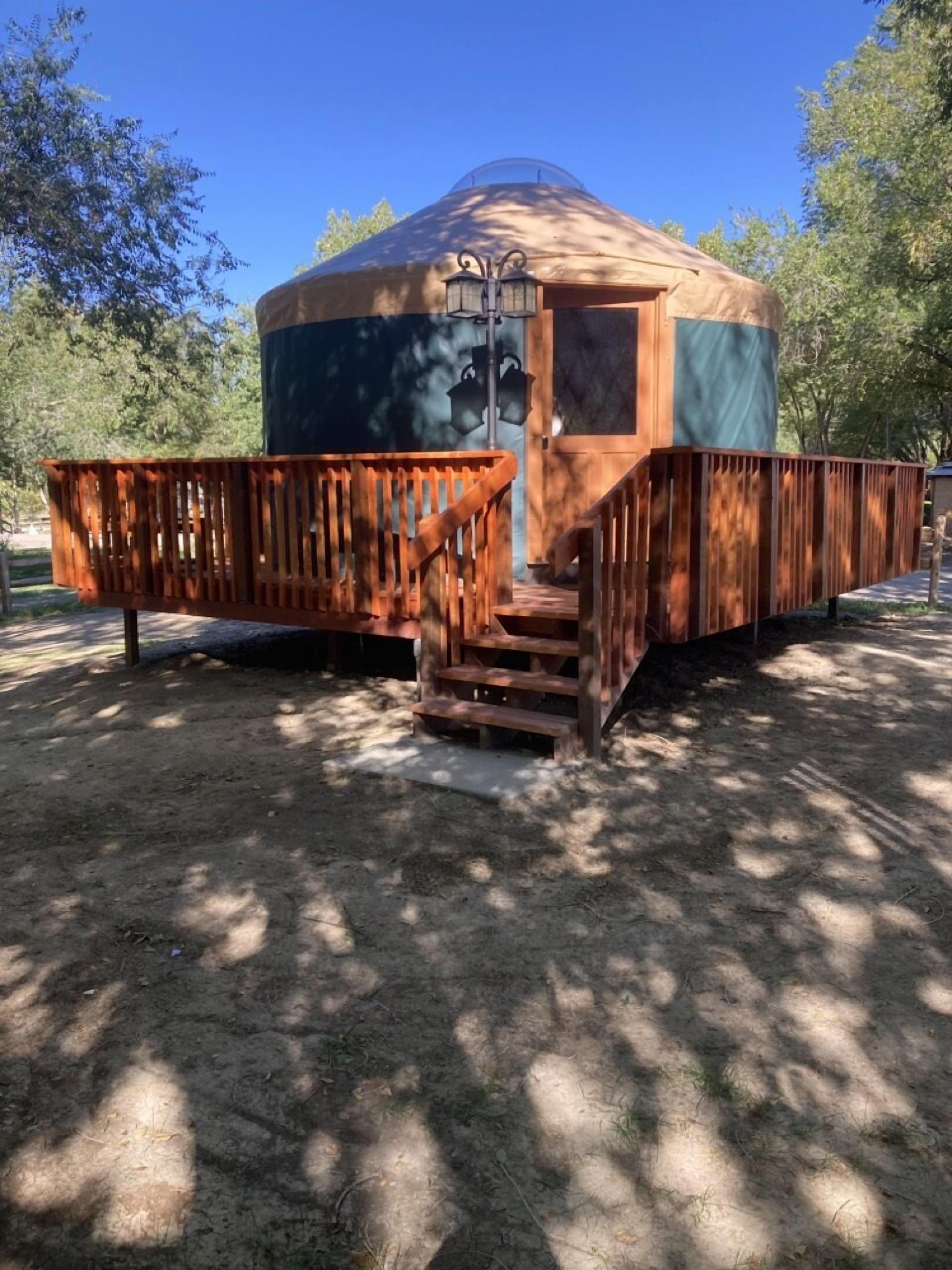 Cedar Creek Rv Park And Lodging