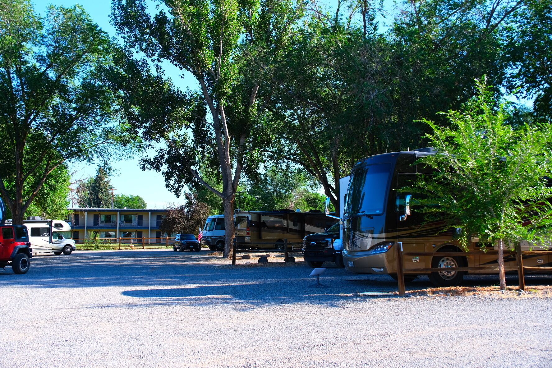 Cedar Creek Rv Park And Lodging