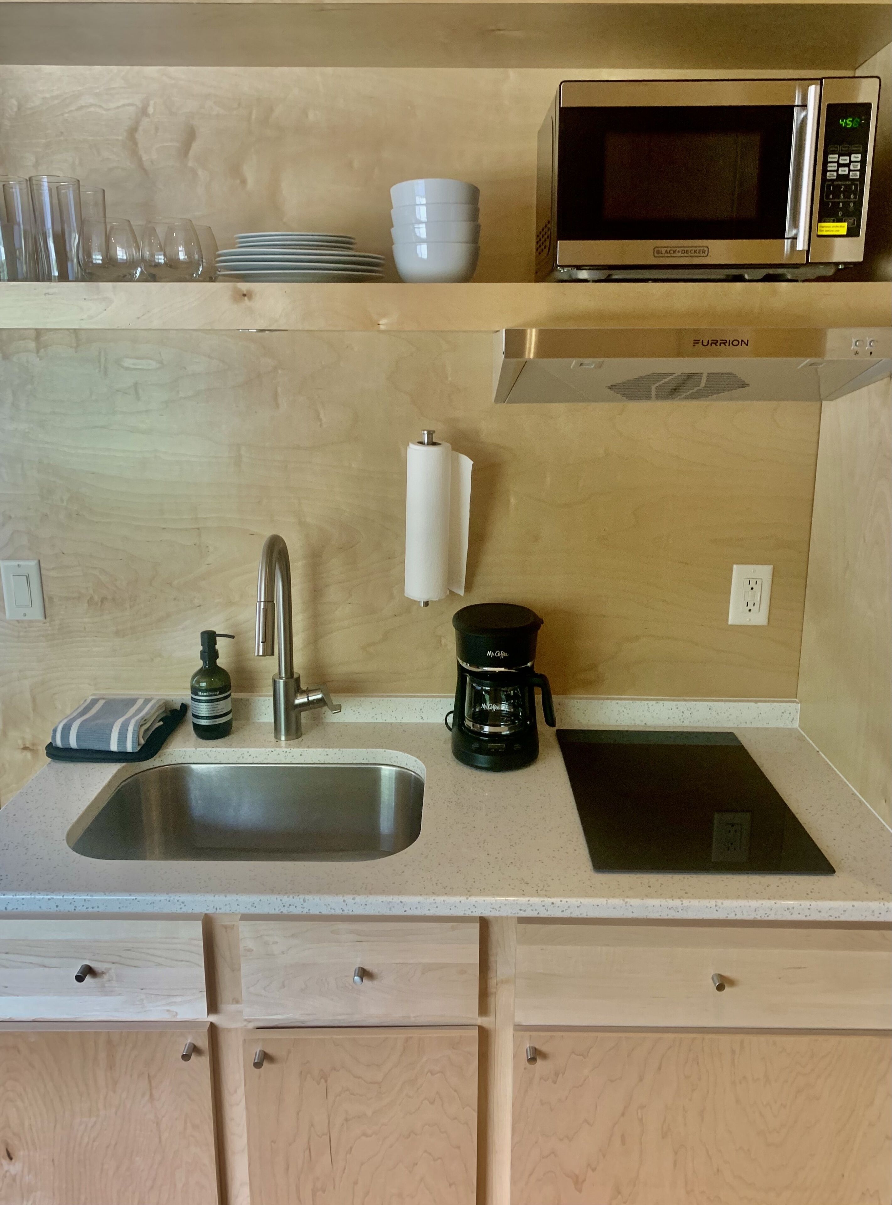 Cedar Creek Rv Park And Lodging