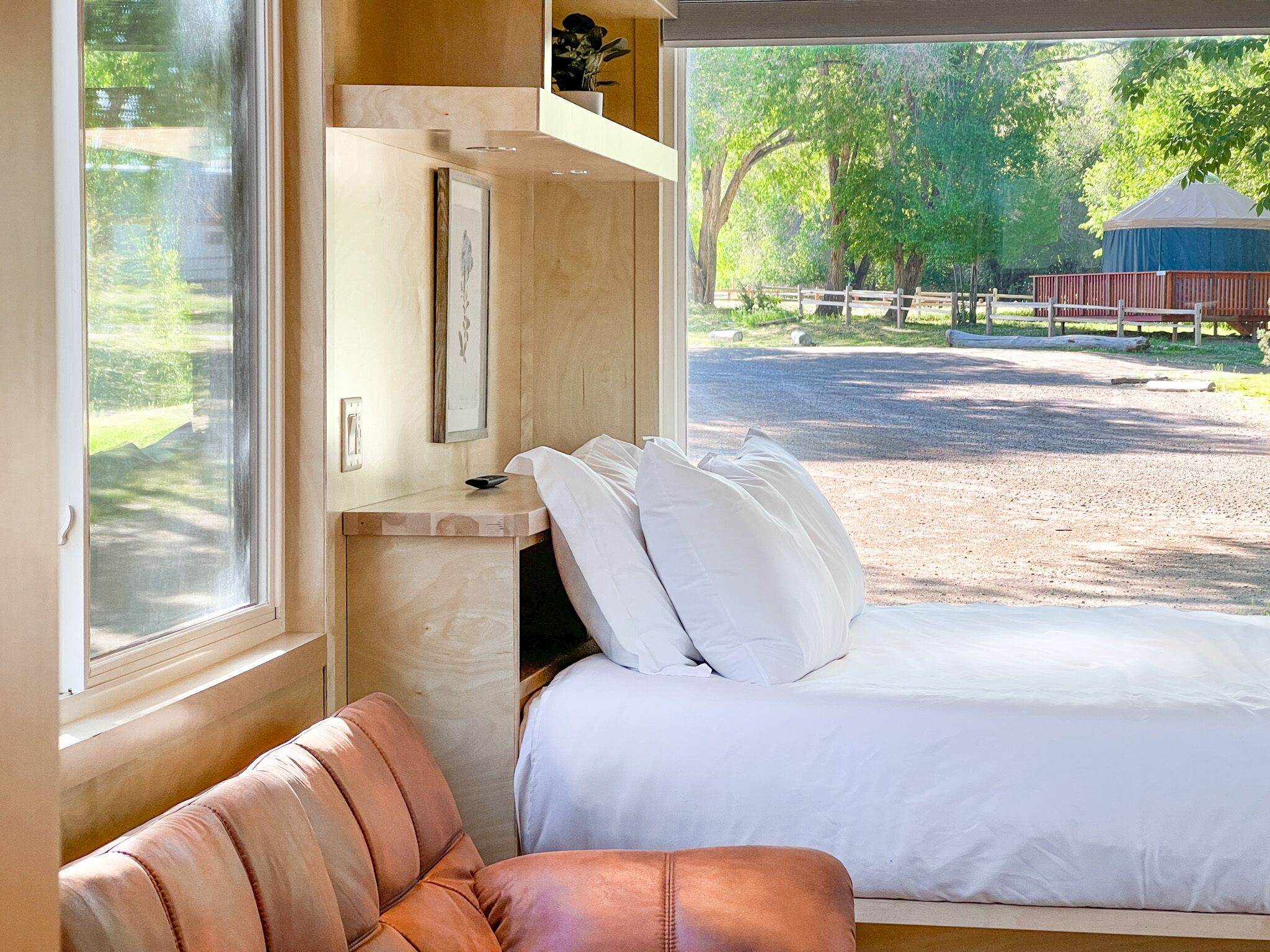 Cedar Creek Rv Park And Lodging