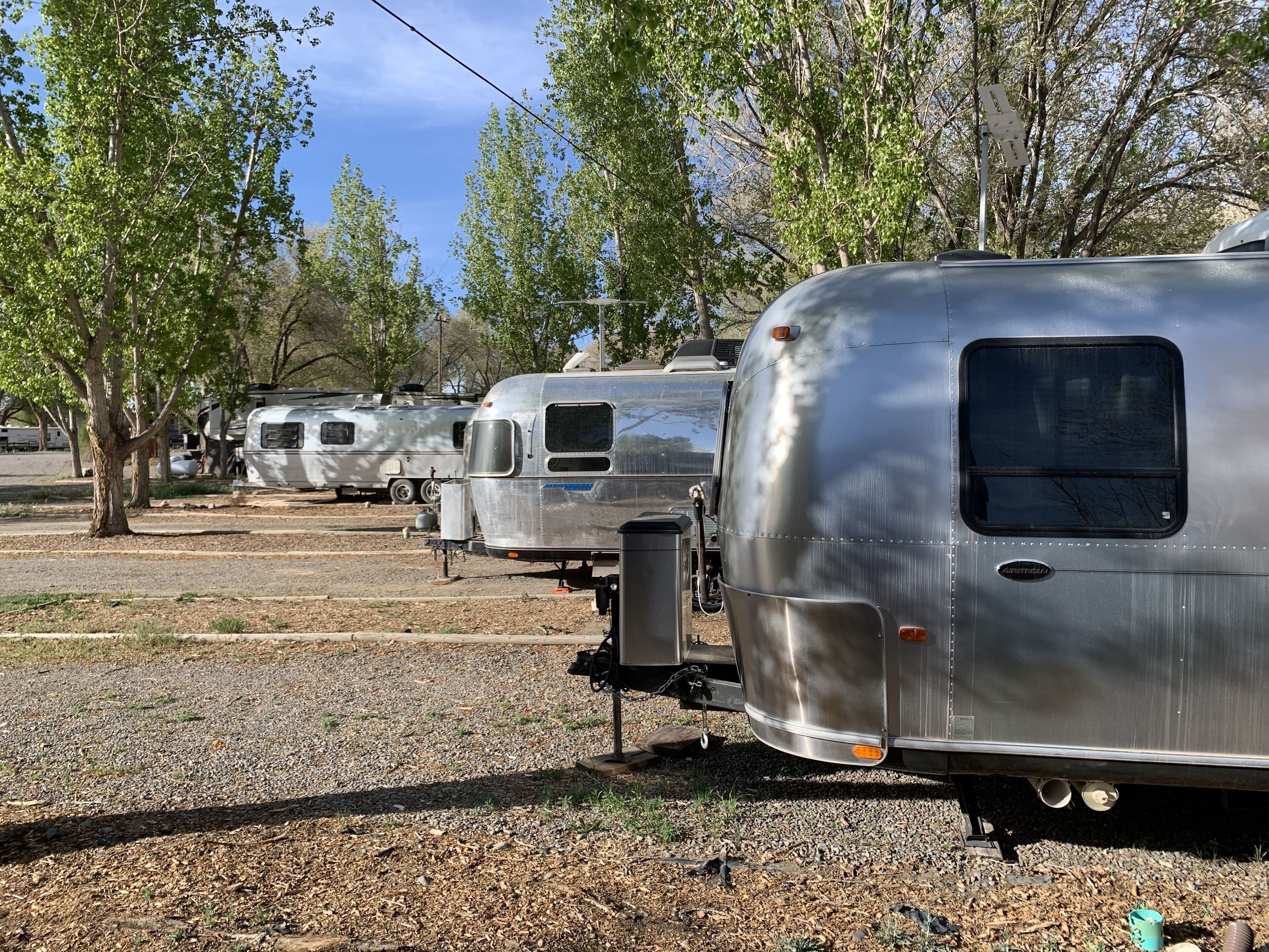 Cedar Creek Rv Park And Lodging