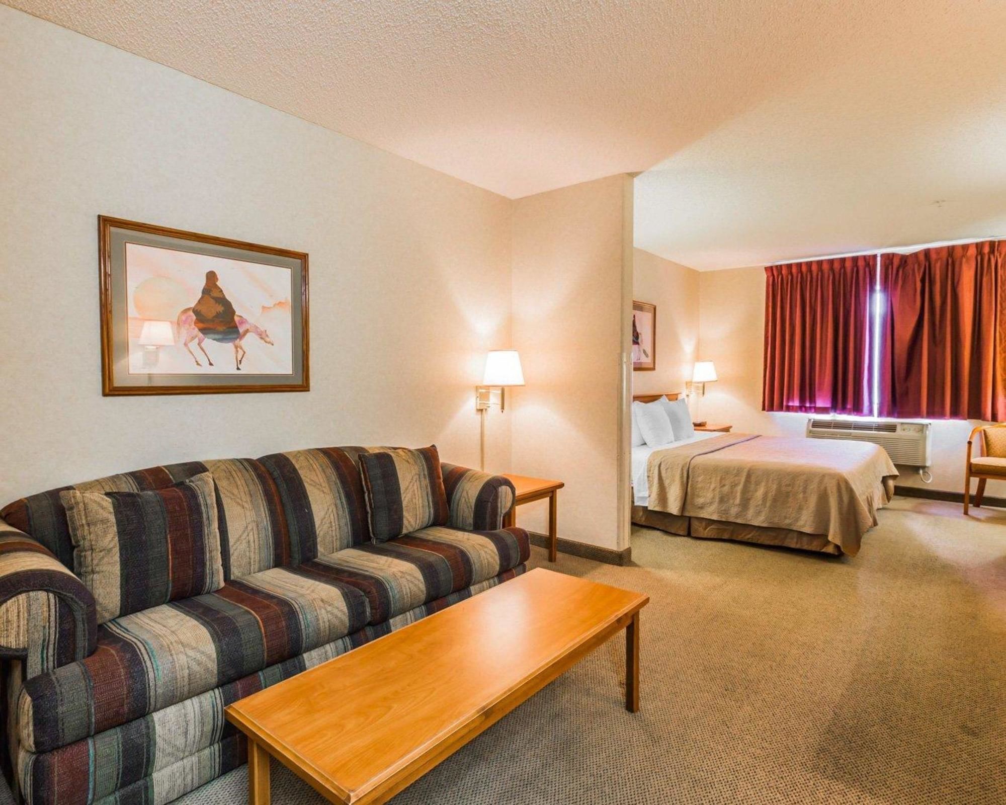 Quality Inn & Suites