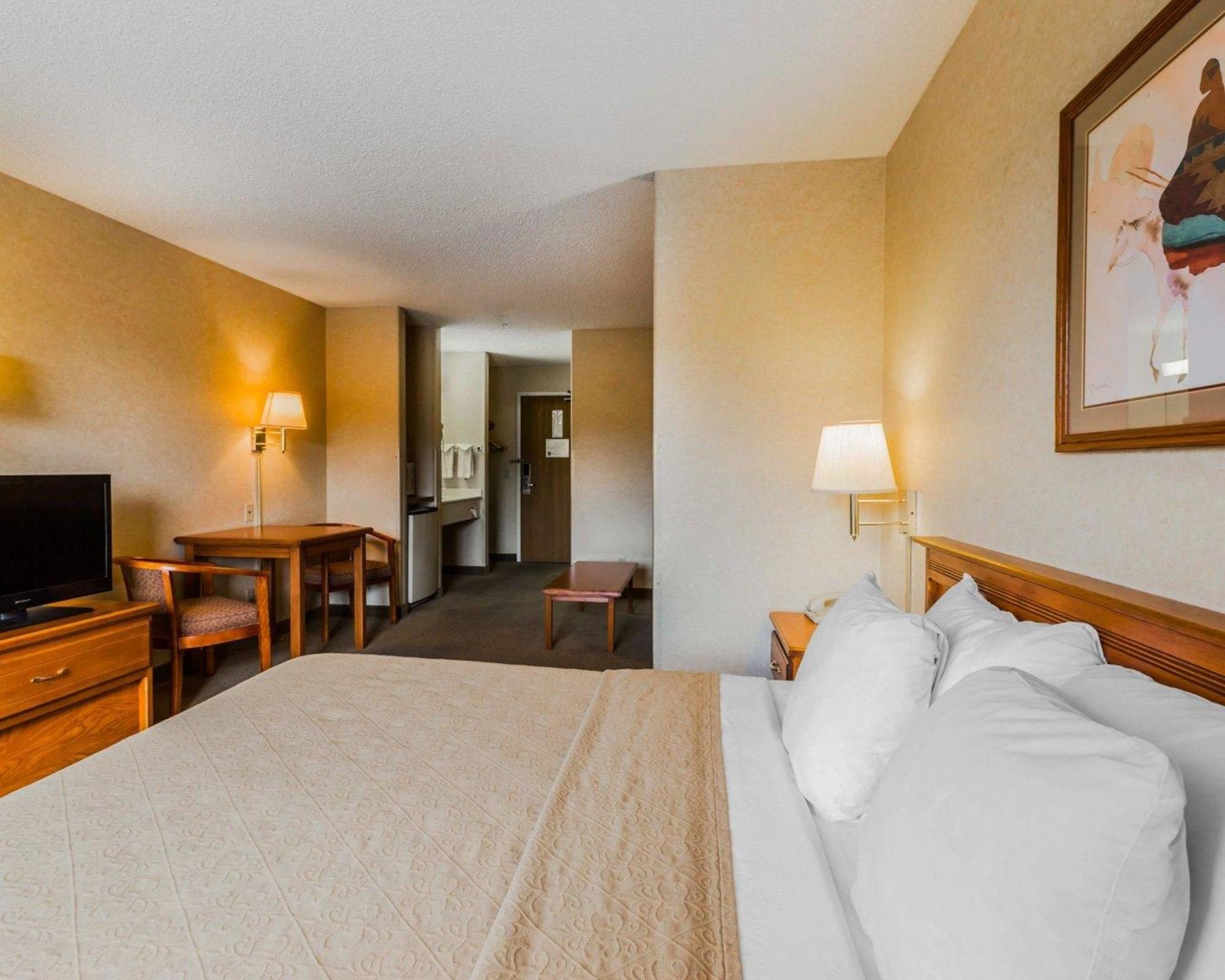 Quality Inn & Suites