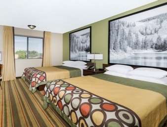 Super 8 by Wyndham Montrose