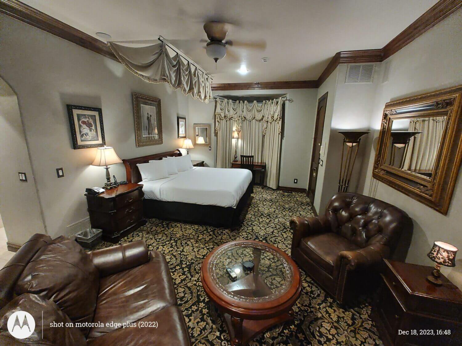 Arrowhead Manor