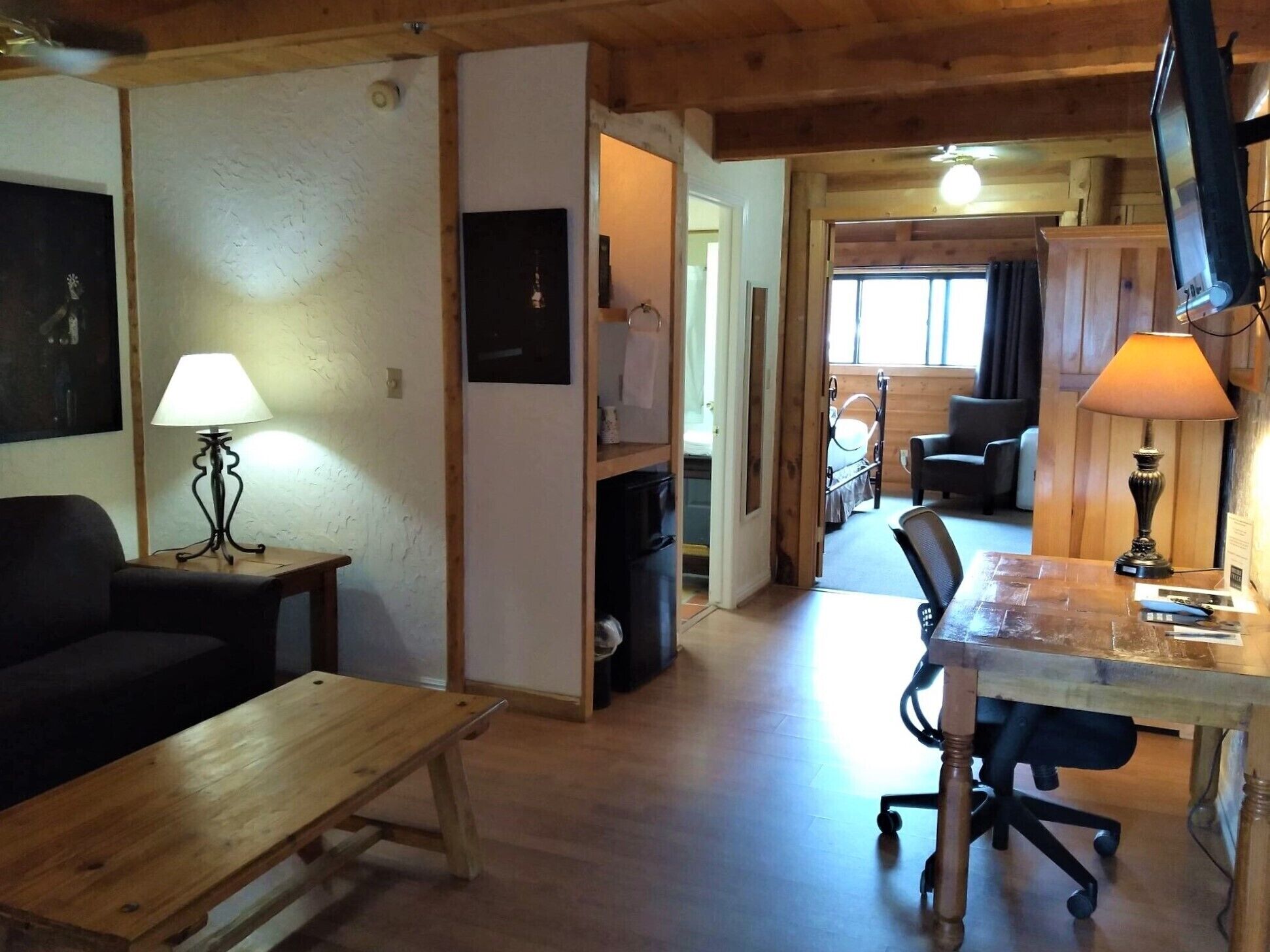 The Boulder Creek Lodge