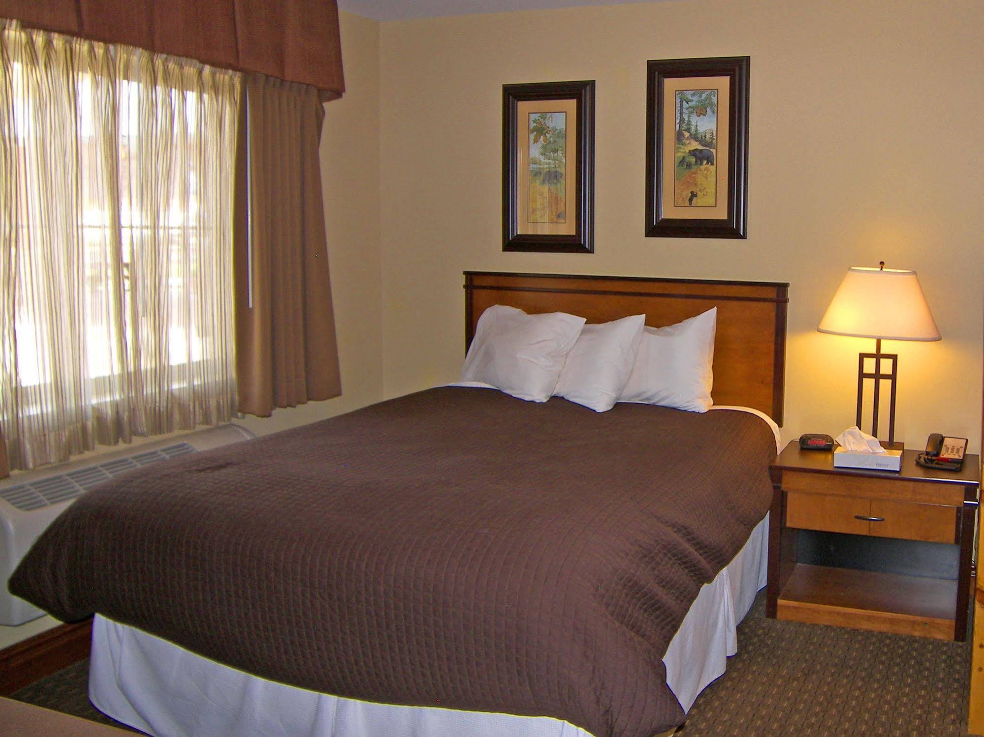 Backcountry Inn