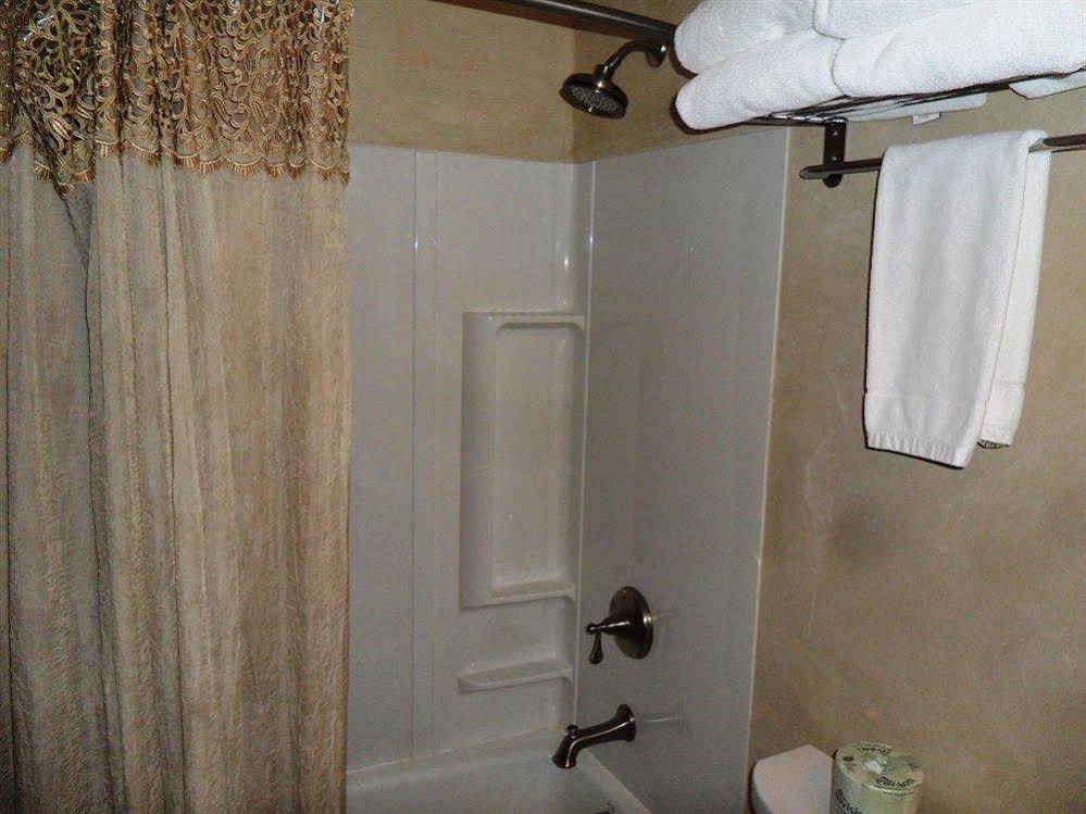 Backcountry Inn