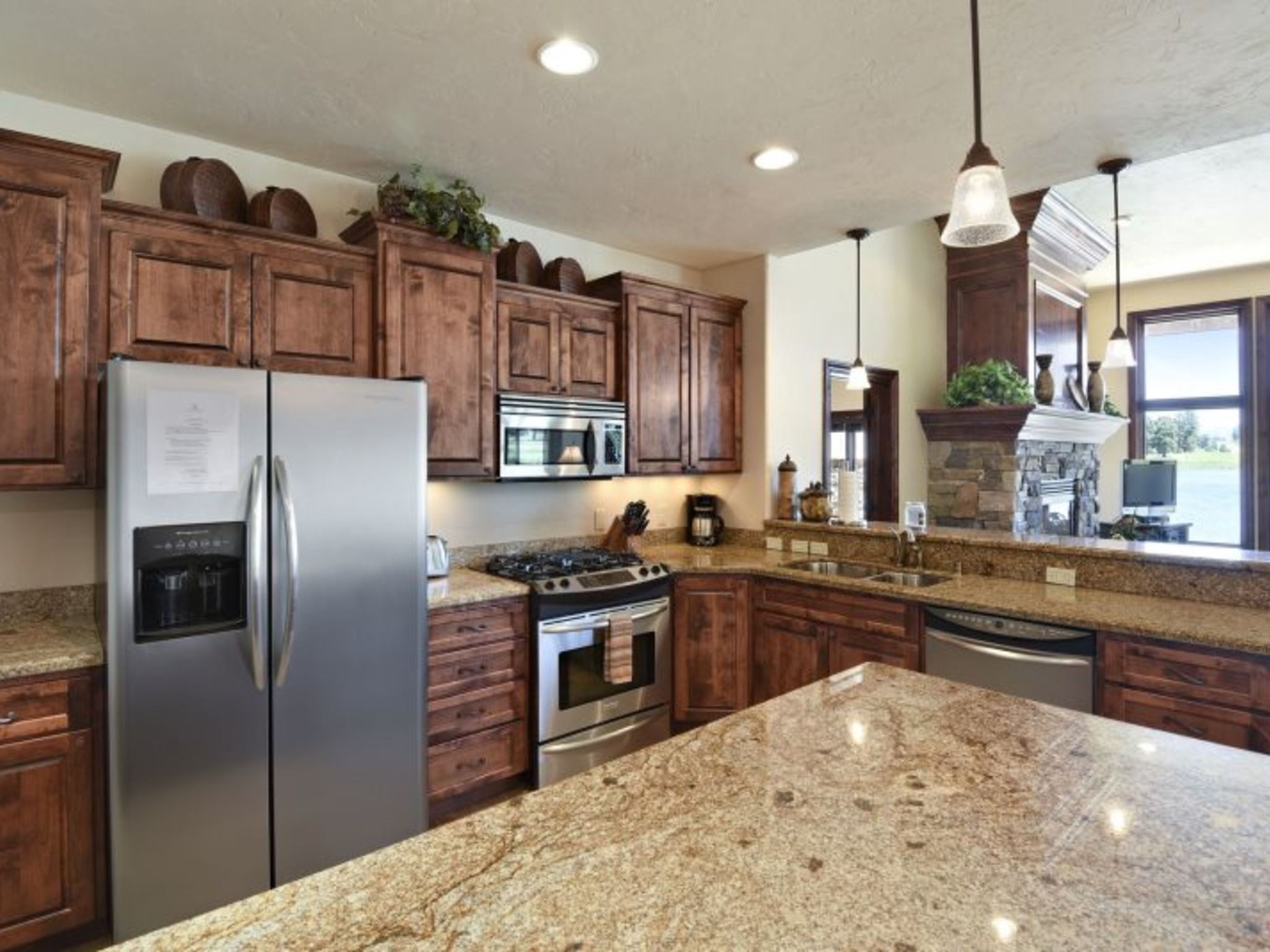 The Villas 103 3 Br townhouse by RedAwning