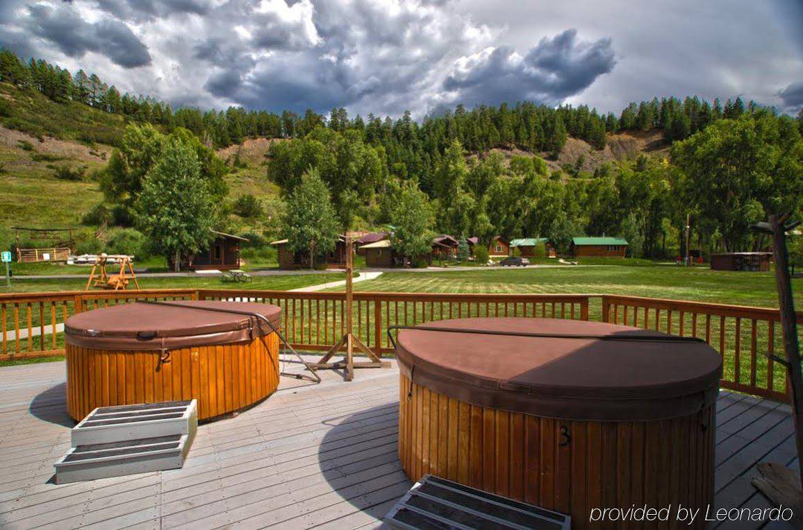 High Country Lodge