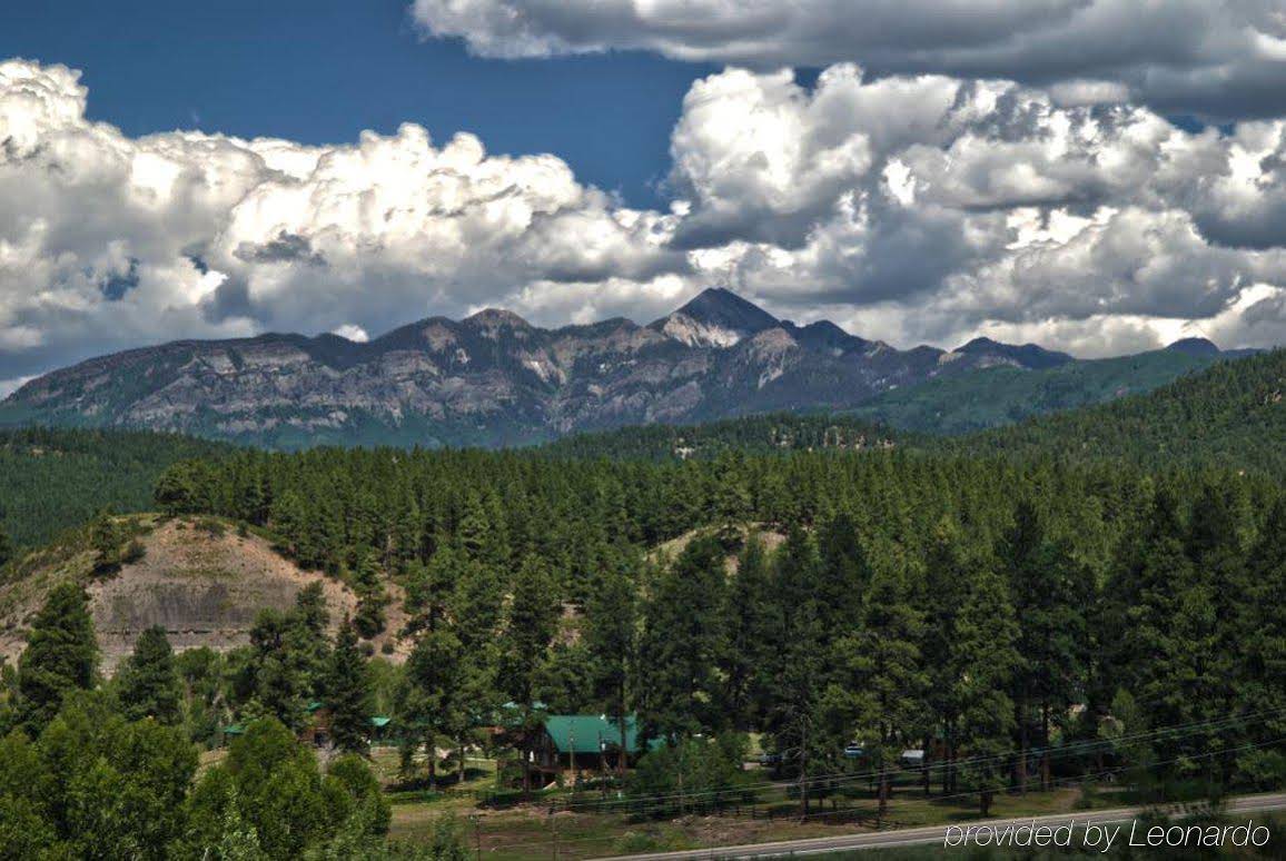 High Country Lodge