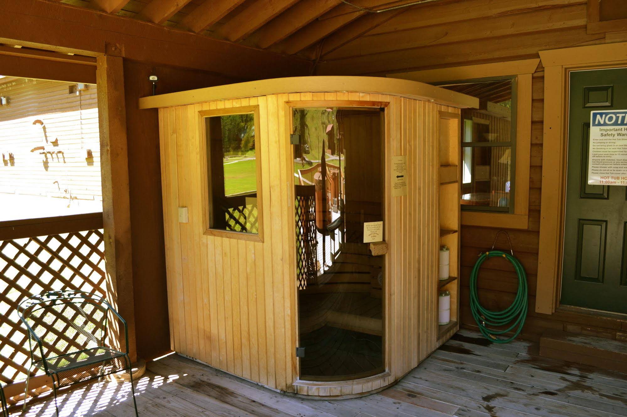 High Country Lodge