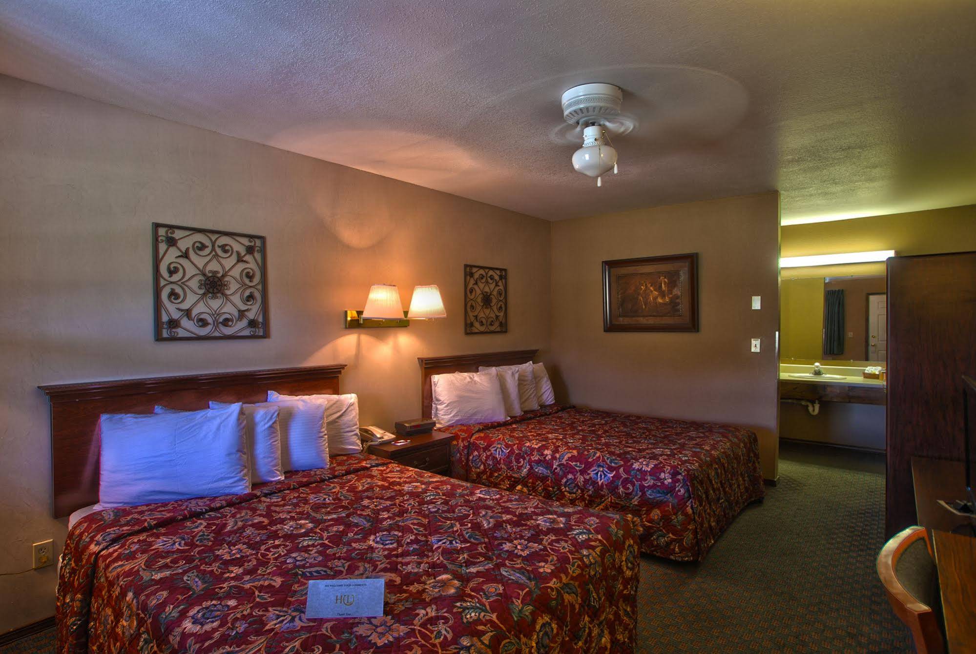 High Country Lodge