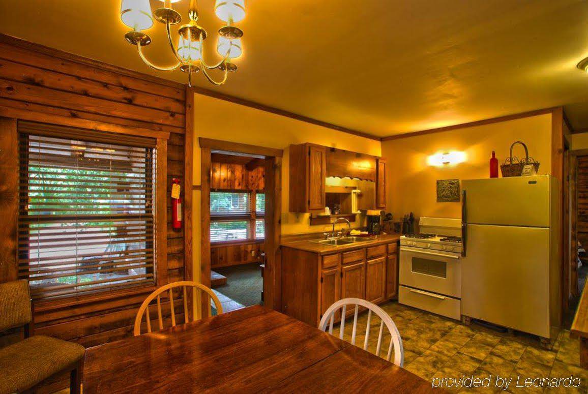 High Country Lodge