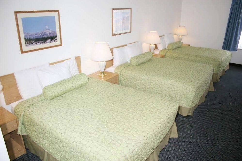 Pagosa Springs Inn & Suites