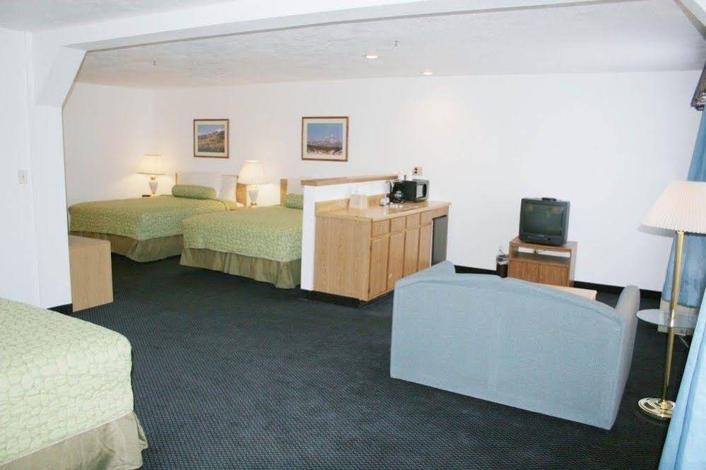 Pagosa Springs Inn & Suites