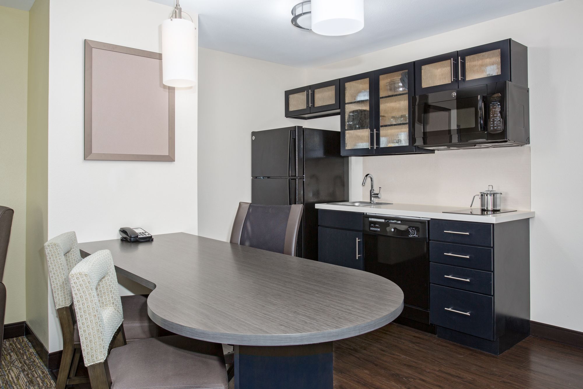 Candlewood Suites Pueblo