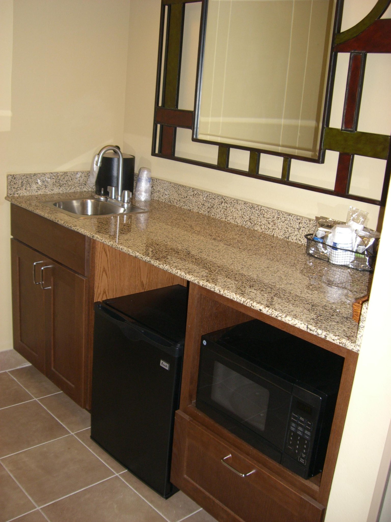 Hampton Inn & Suites Pueblo North