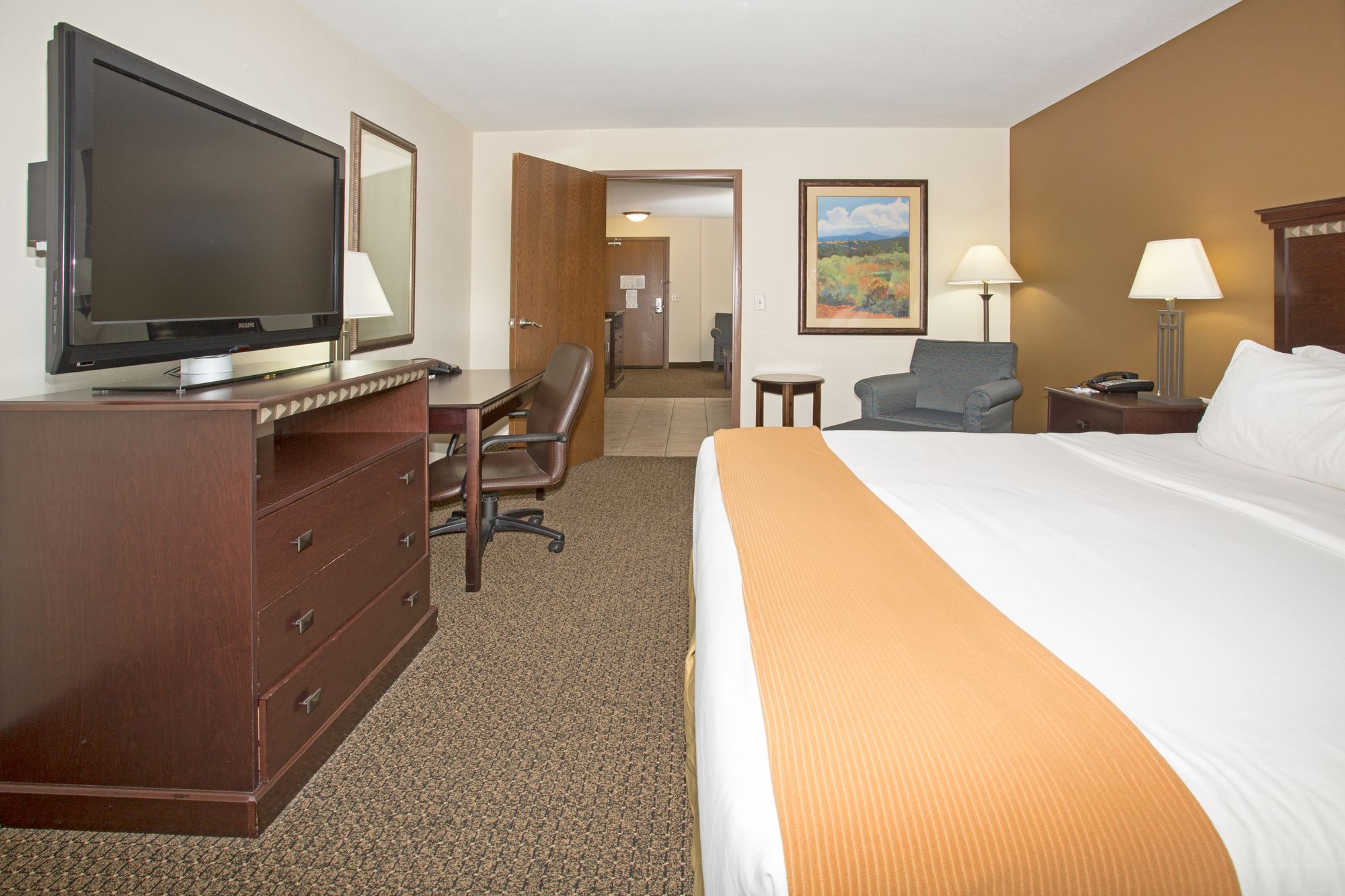 Holiday Inn Express Hotel & Suites Pueblo North