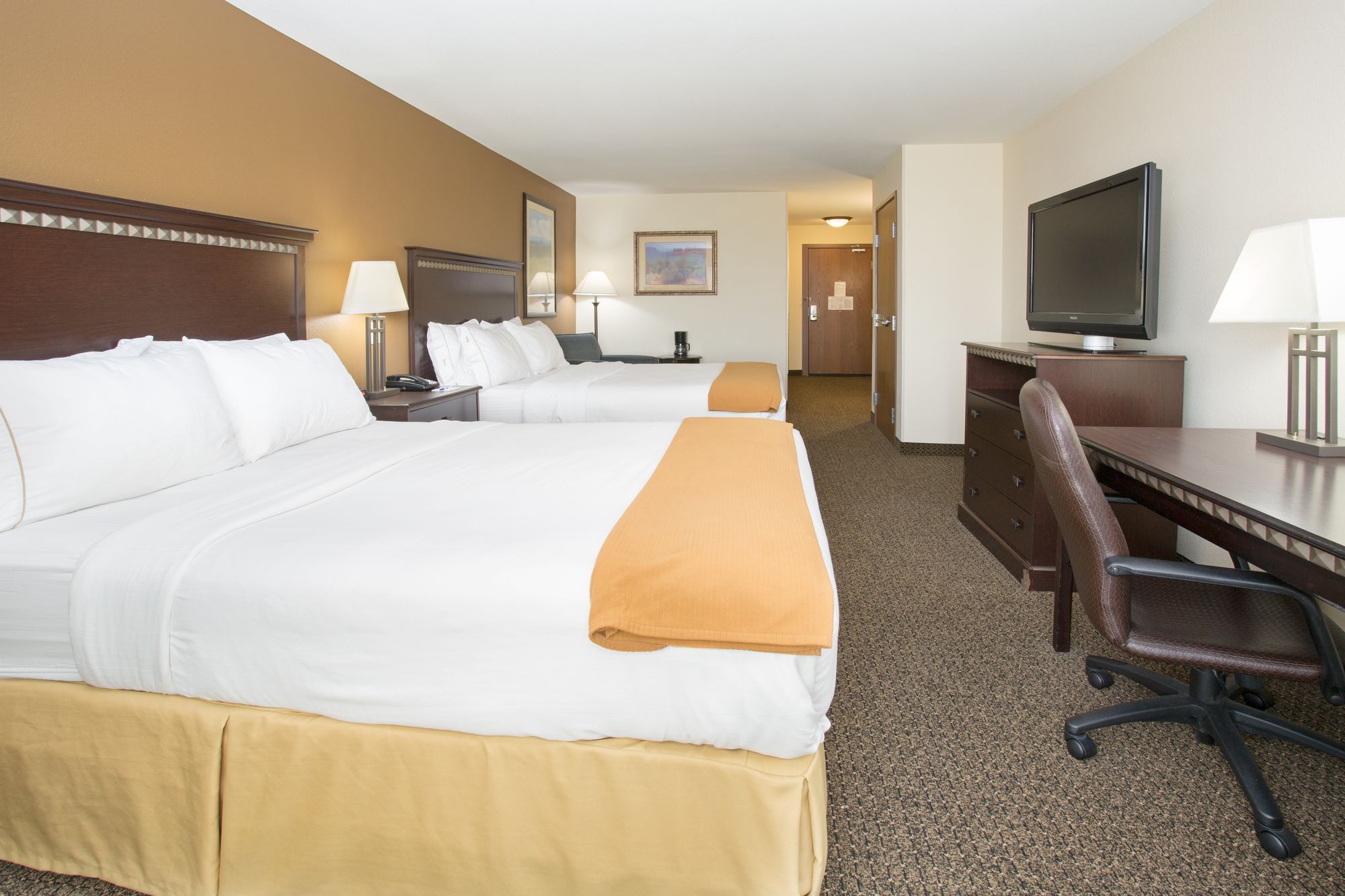 Holiday Inn Express Hotel & Suites Pueblo North
